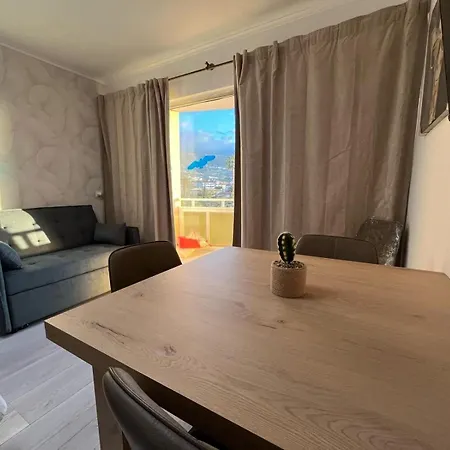 La Paz Elegance דירה